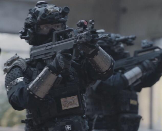 解锁胜利的秘密：月影工作室助力《暗区突围》玩家突围攻略